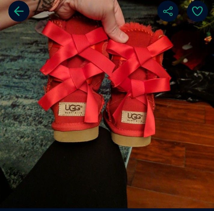 UGGs Toddler Size 10 Bailey Bow
