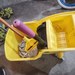 Commercial Mop Bucket 