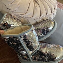 Ugg Size 5 Silver Can Change To Pink Sequins New