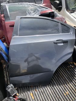 Chevy Sonic 2017 door rear