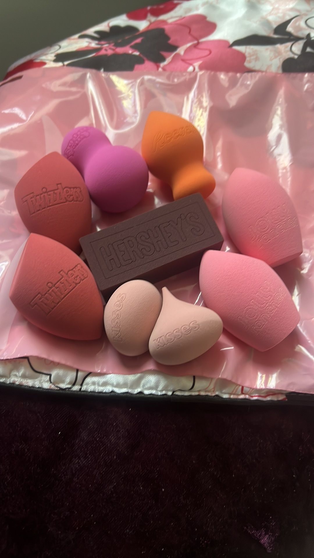 Hershey's Makeup Sponge (Incomplete but Unused) Set
