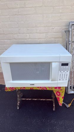 Microwave kenmore $25