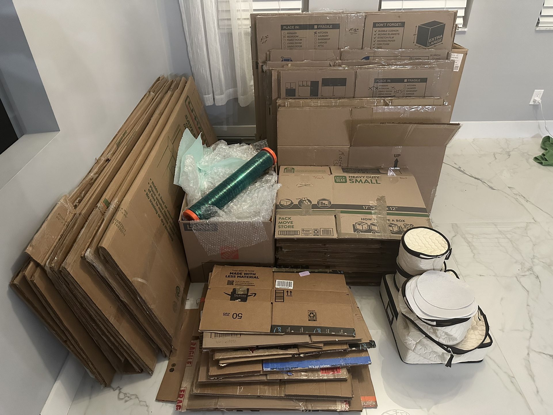 Moving Boxes and Moving Supplies 
