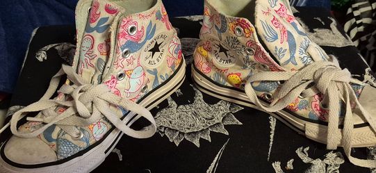 Kids converse shoes for girl