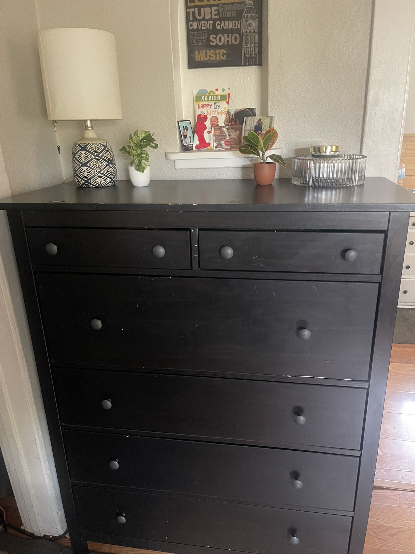 Black Dresser / USED/ Good Condition