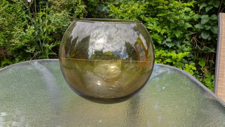 Large bowl vase