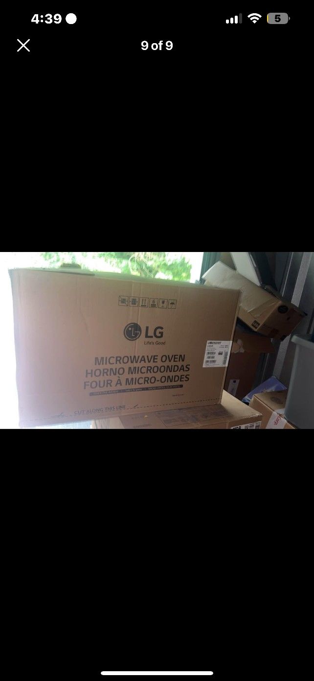 Brand New Microwave