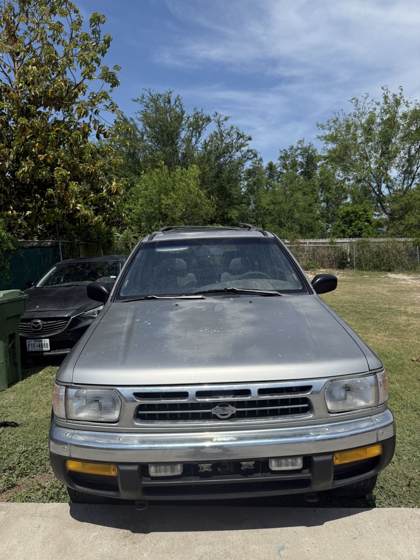 1998 Nissan Pathfinder