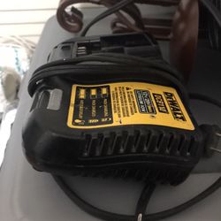 Cargador Para Batería Dewalt 