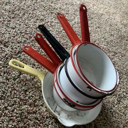 Vintage Porcelain Pans FarmHouse Kitchen Display Wall Art Shabby Sheik Best Offer