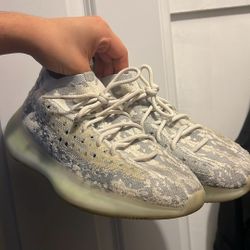 Yeezy,  New Balance , Reebok Description For Price$