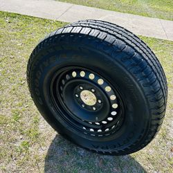 Tire and rim for Truck 265/70R16 For Nissan or Chevrolet Silverado New tire Only one