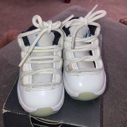 Jordan 11 Retro Low
