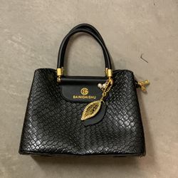 Baini Daishu Faux Leather Handbag 