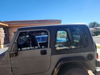 Hardtop for 97 to 06 Jeep Wrangler TJ