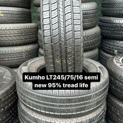 SET OF FOUR TIRES ALMOST NEW LT 245/75/16 KUMHO