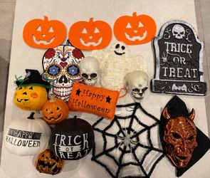 Lot of Halloween decorations. Buy one or all. Make an offer!