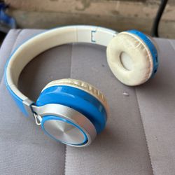 Bluetooth headphones