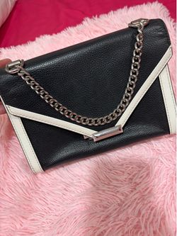 Mk purse