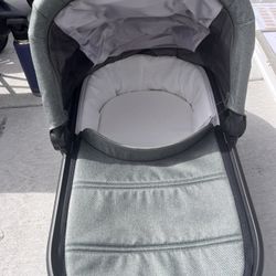 Uppababy Vista Bassinet 