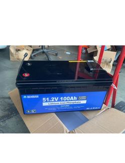 DC HOUSE 48V 100Ah Golf Cart Battery, Lifepo4 Battery 200A BMS, LCD Monitor & Mobile APP, One Touch Switch, Peak Current 700A, 4000+ Deep Cycles Lithi