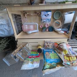 Hampster/Small Animal Cage +care supplies