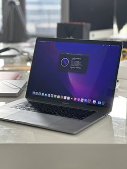 2019 Apple MacBook Pro 15’ i7 16GB Ram 512SSD