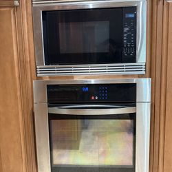 Electrolux icon built in oven Only.