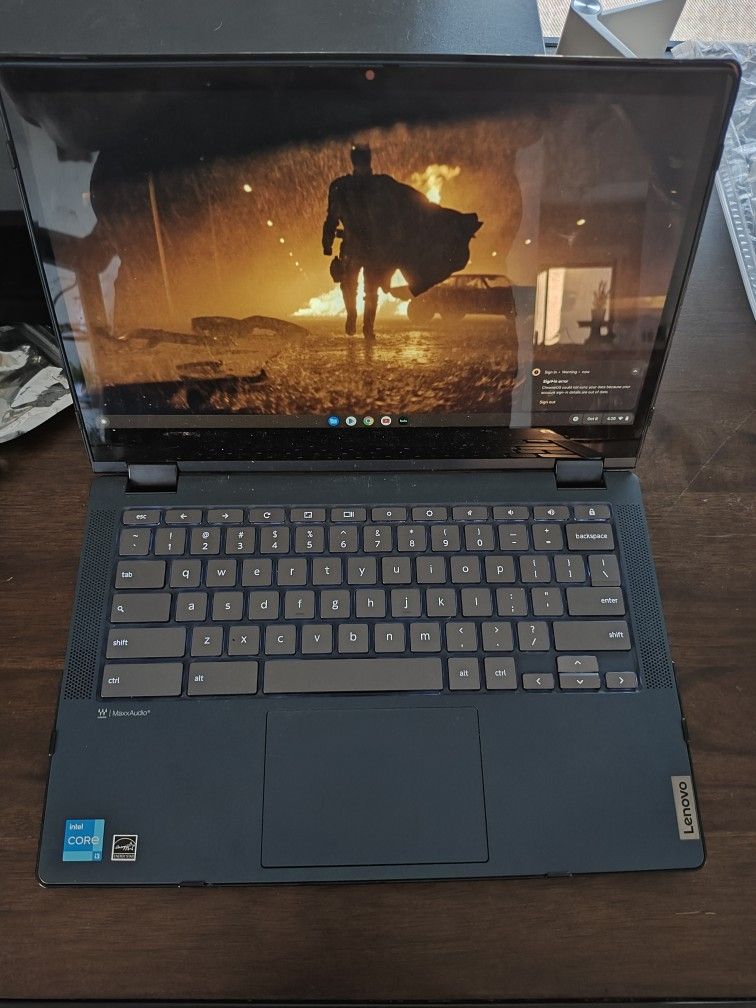 Lenovo Yoga Tablet/Laptop 