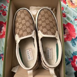 Gucci Slip On 