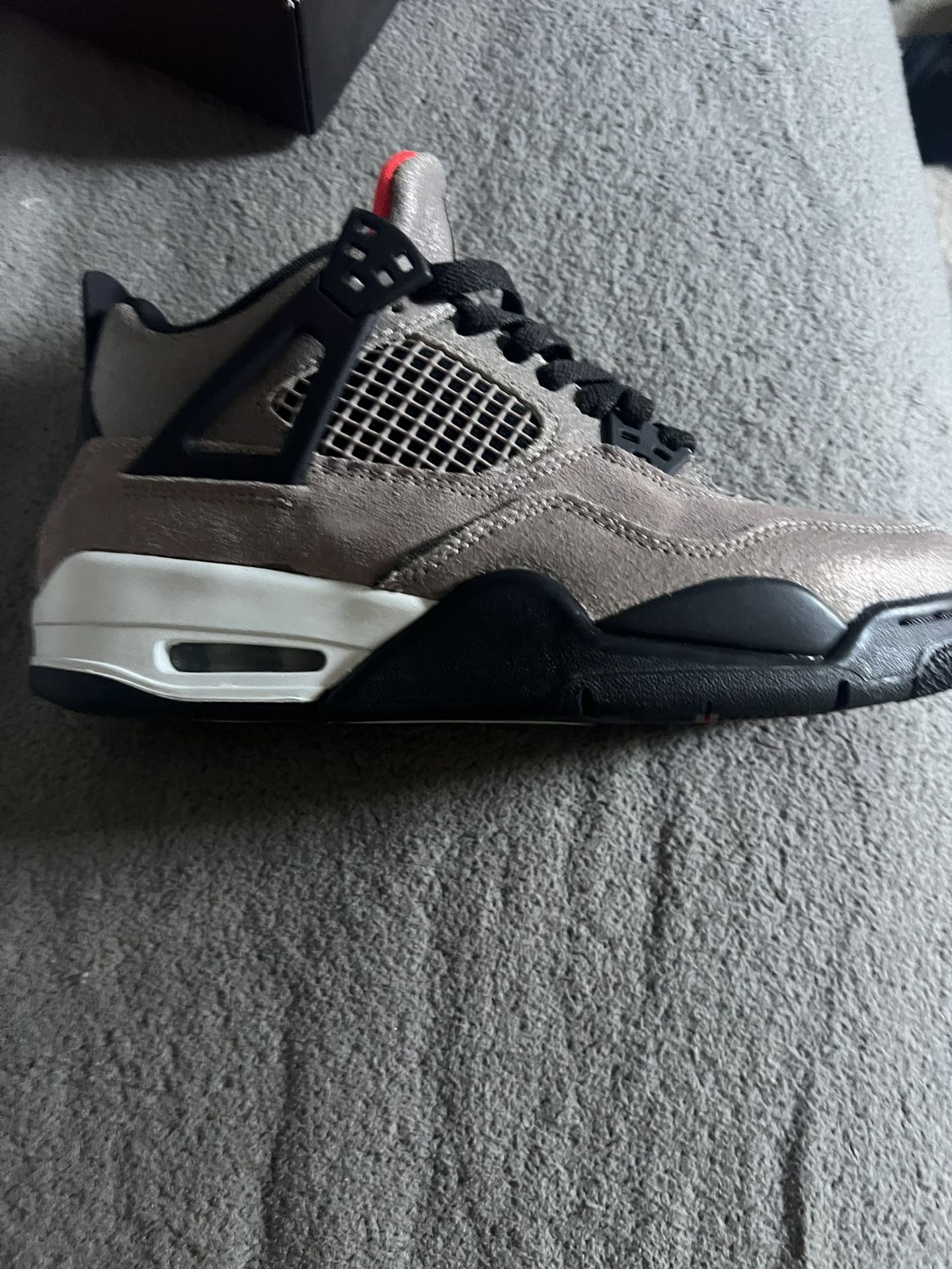 jordan 4 size 7 gs