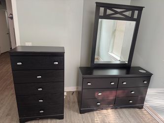 Black Dresser with Mirror and Chest of Drawers Set