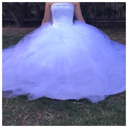 Wedding dress