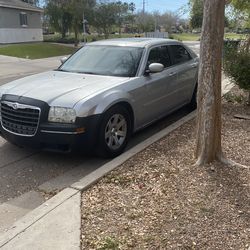 2005 Chrysler 300