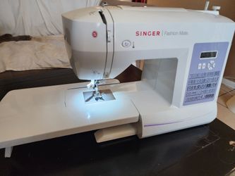 Singer Fashion Mate 5560