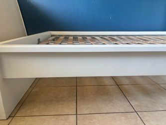 IKEA bed fram