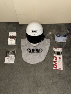 Like new shoei Rf1200 + new Cardo/new pinlock/ 2 shields