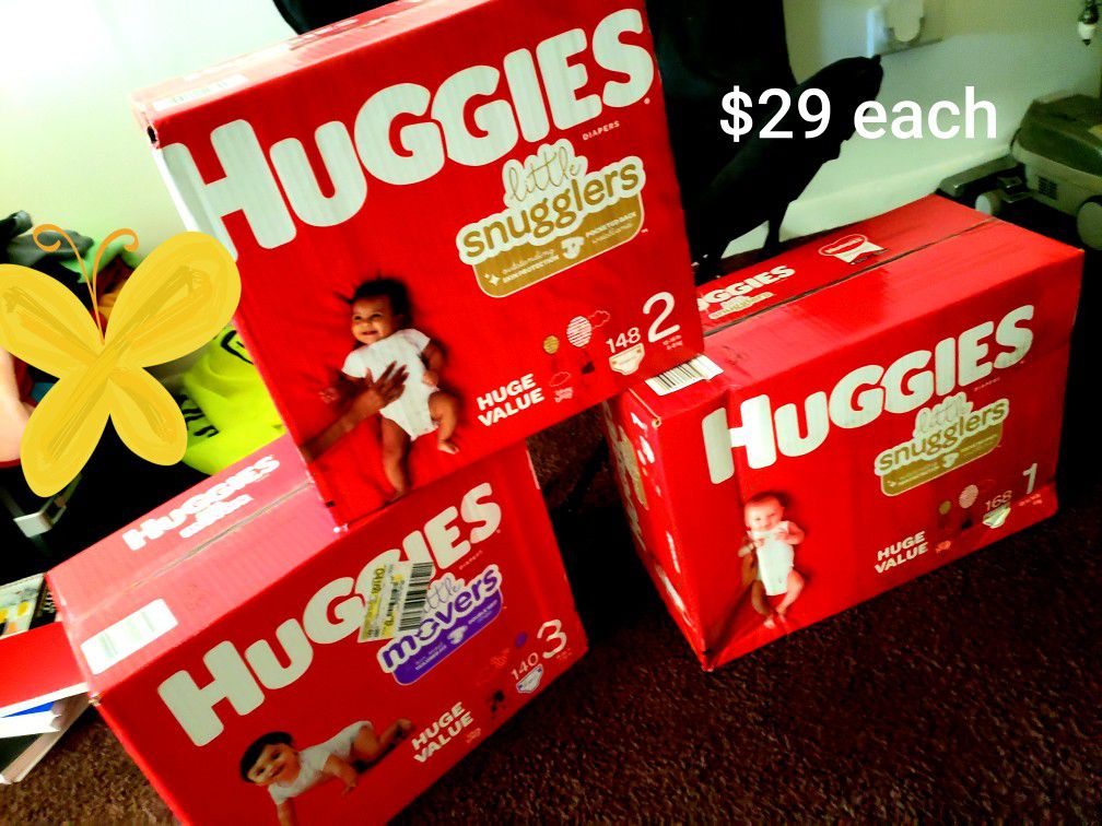 Huggies little movers and huggies little snugglers