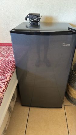Media Mini Fridge
