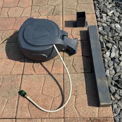 Hose Reel Retractable Stanley 