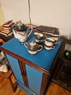 Japanese Moriage Dragonware