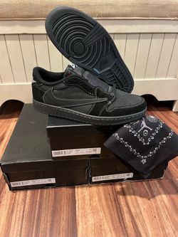 Travis Scott Jordan 1 Phantom Triple Black