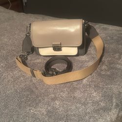 Michael Kors Bradshaw Medium Leather Messenger Bag Heather Gray  multi Silver 