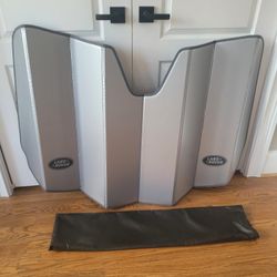 Land Rover Windshield Screen