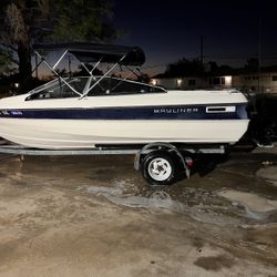 BAYLINER BOAT