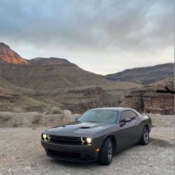 Dodge Challenger SXT 2021