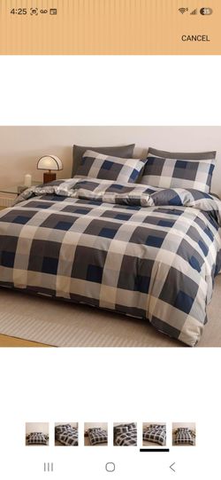 King Size Checkered Comforter $40