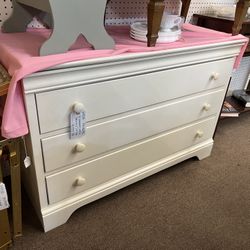 3 Drawer White Stanley Dresser