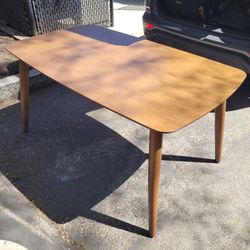 C.S. Elegance Oblong Dining Table