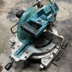 Miter Saw & Stand 